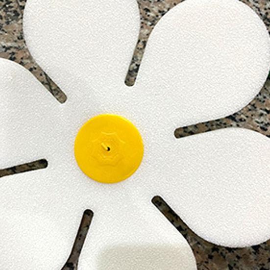 Dancing Flower Lawn Sprinkler Ground Insert Crazy Daisy Sprinkler Funny 360-Degree Rotating Sun Flower Garden Sprinkler for Yard Watering Dogs
