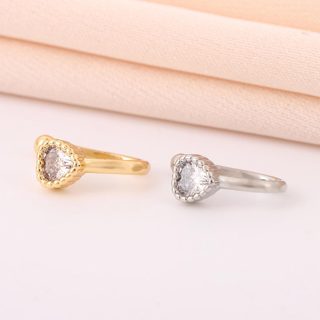Wind Love Nose Ring Sweet Design Sense Fashion Nose Stud Versatile Zircon Puncture Free Heart Nose Clip