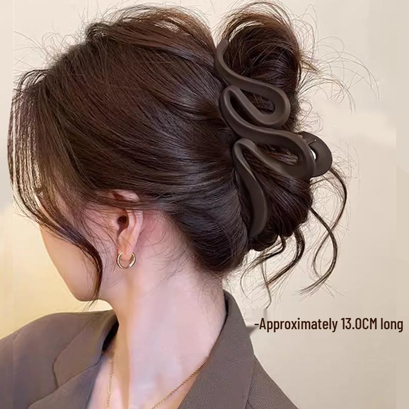 2025 Matte Wave Large Hair Clip for Women – High-End Shark Claw Accessory