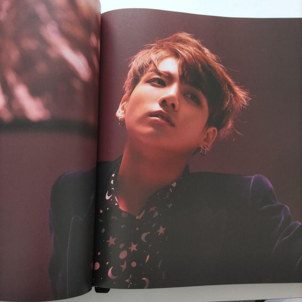 [USED] BTS WINGS CONCEPT BOOK