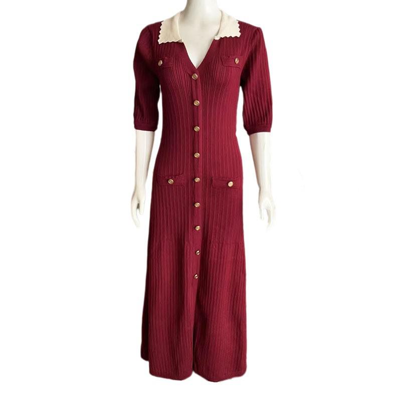 Elegantní francouzské pletené džínové svetrové šaty s krátkým rukávem