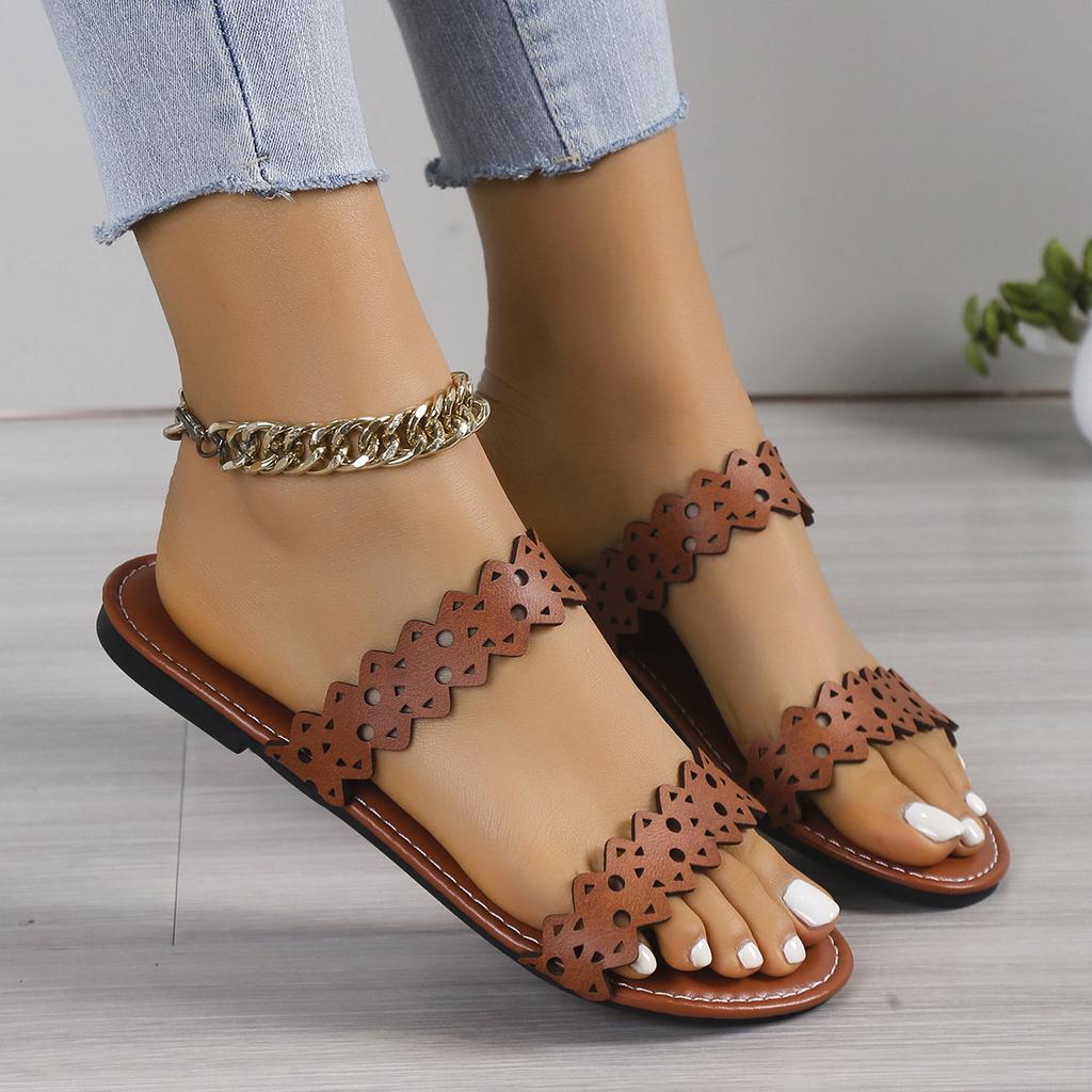 Cross-border foreign trade flat-bottomed slippers women's summer new hollowed-out one-character soft-soled casual large-size women's shoes