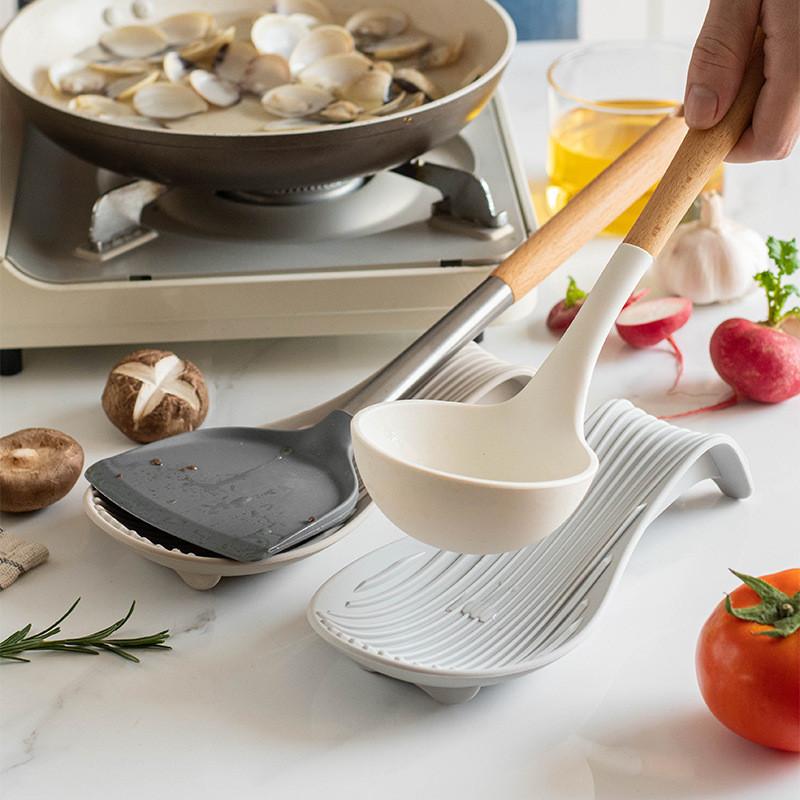 Appoggio per Cucchiaio da Cucina in Silicone con Superficie Antiscivolo per la Cottura Casalinga e Protezione dal Calore