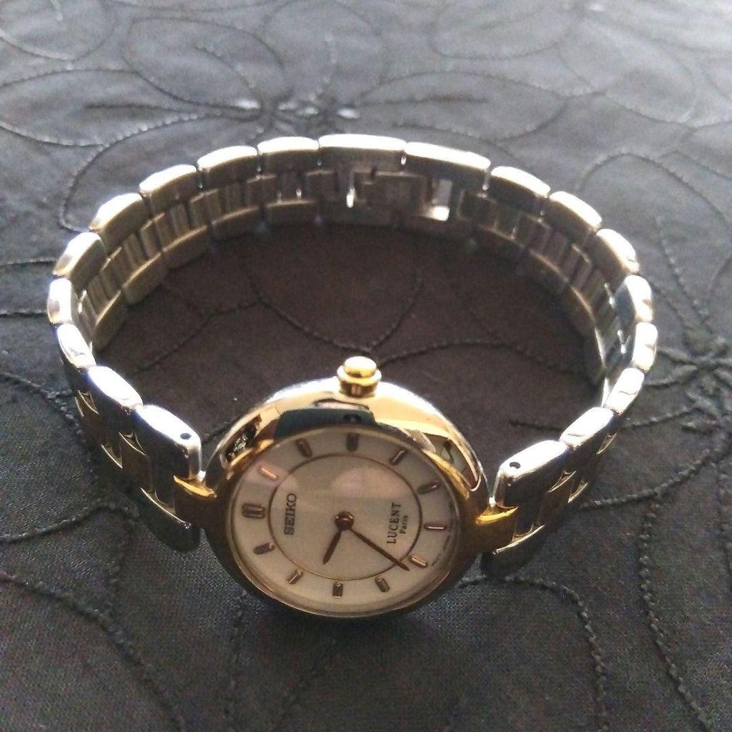 [USED] SEIKO LUCENT Wristwatch (Quartz) White/Gold
