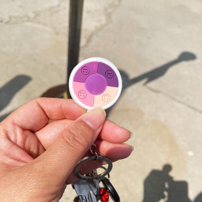 Color Changing UV Keychain for Outdoor Sports Measure UV Intensity with This Sunscreen Artifact Unique Gift for Friends