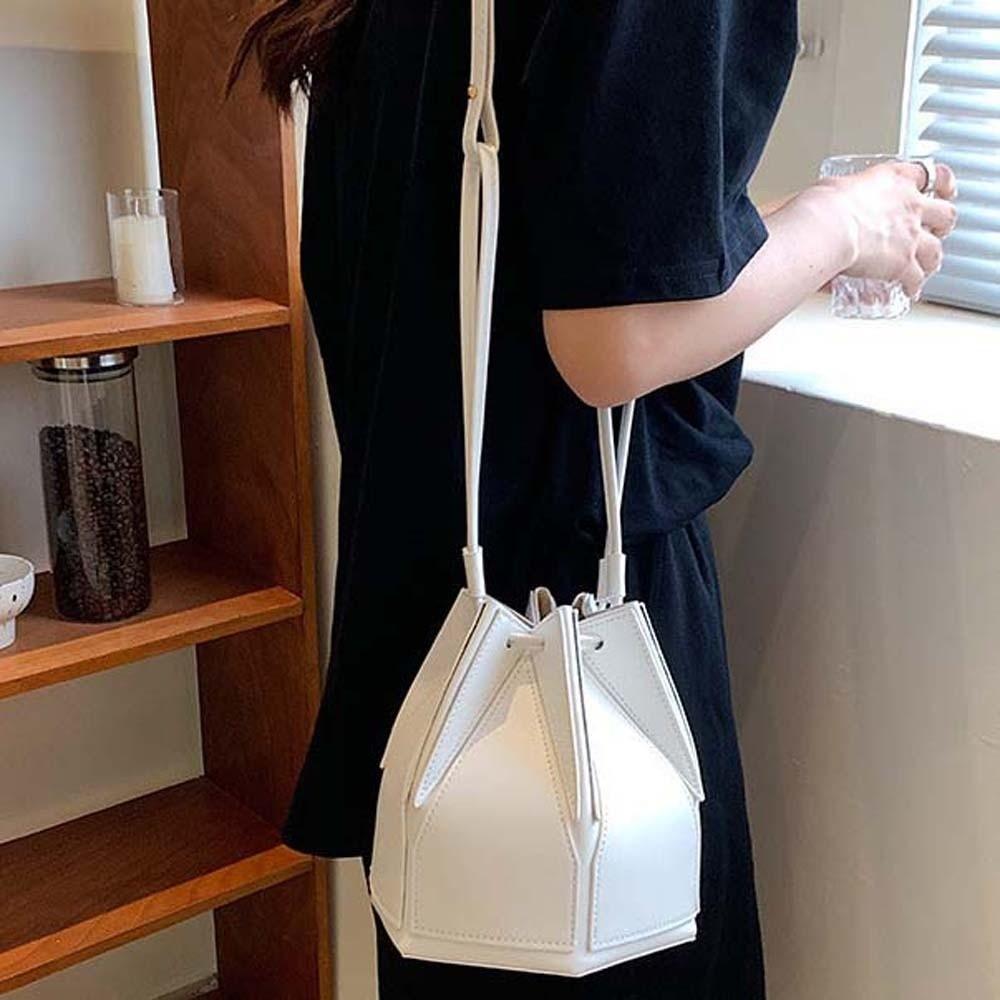 Versatile Lady Foldable Messenger Bag Contrast Color Personalized Design Drawstring Small Tote Solid Color Anti-splash Water