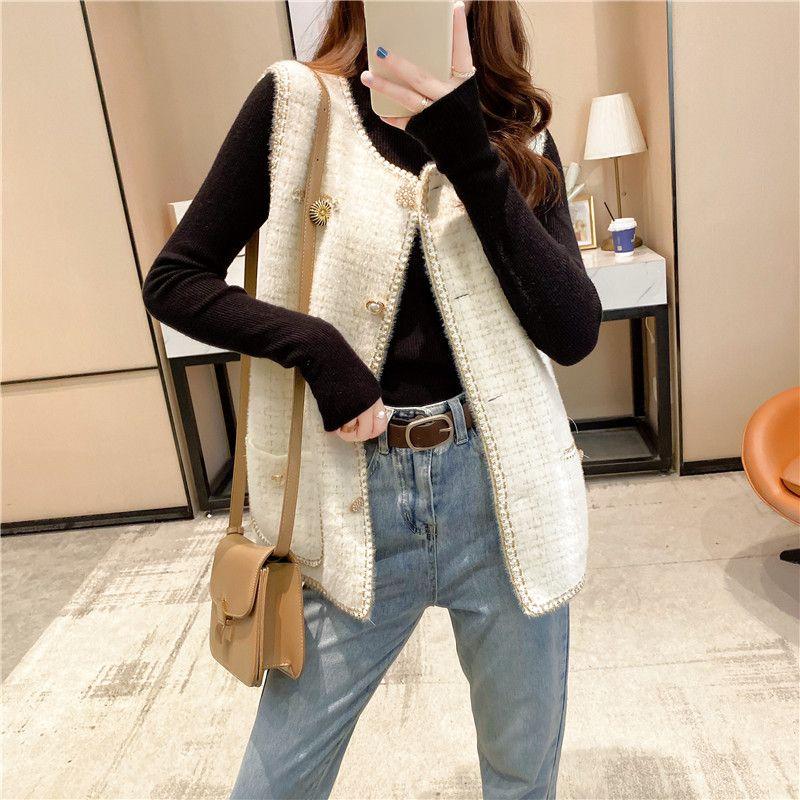 Women's Knitted Vest Jacket Short Loose Knitted Sleeveless Cardigan Spring Autumn V-neck Imitation Mink Knitted Vest
