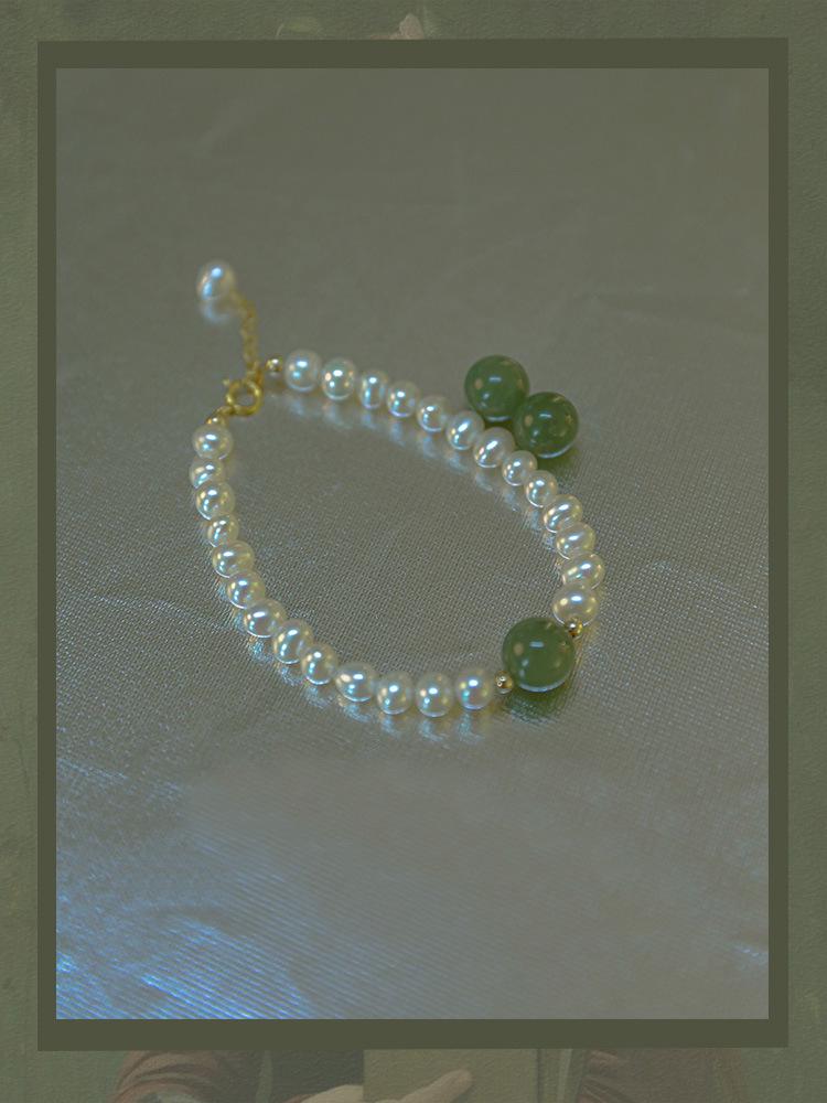 [Indigo] Badu Women's Niche Design Freshwater Pearl Jade Bracelet