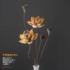 Getrocknetes Lotusblumen-Bouquet mit natürlichen Lotus-Samenkapseln und Stielen für die Heimdekoration Zen-Stil Blumengesteck für die Wohnzimmer-Dekoration