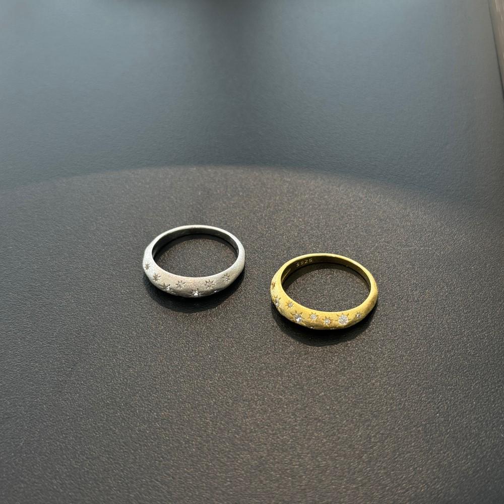 Luxury Star-Studded S925 Sterling Silver Zirconia Ring for Women - Classic Christmas Jewelry