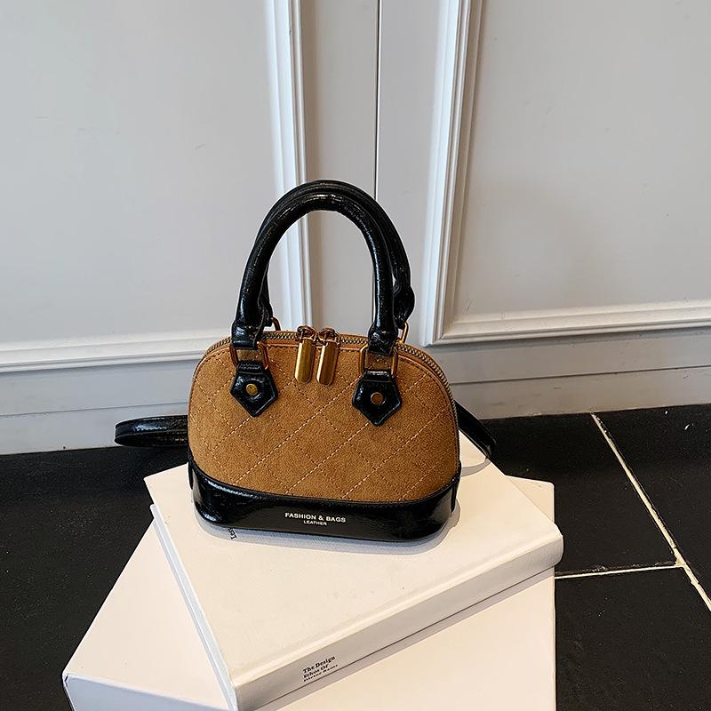 

Retro niche portable shell bag women s new fashion diamond embroidered thread shoulder bag matte messenger bag