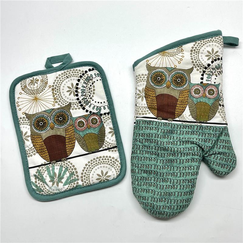 2Pcs/set Vintage Colorful Printed Cotton Heat Resistant Table Placemat With Oven Mitts Baking Glove Kitchen Tool