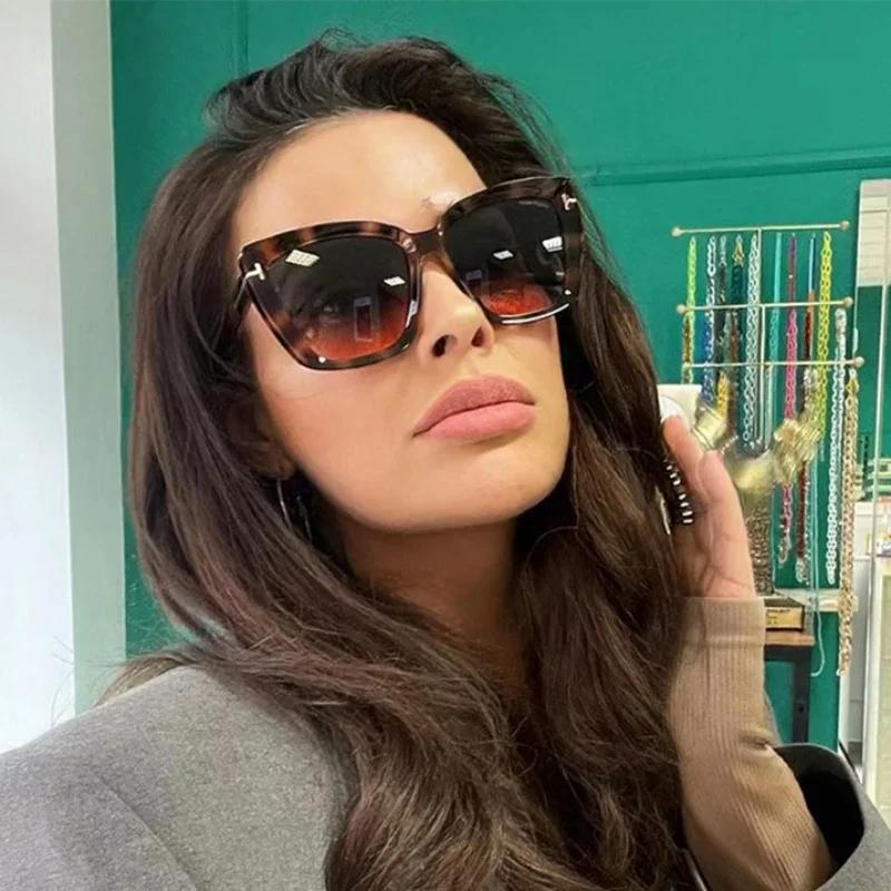 New Small Cat Eye Sunglasses Women Vintage Designer Sun Glasses Fashion Cool Sexy Female Eyewear Uv400 Anti Glare Glasses