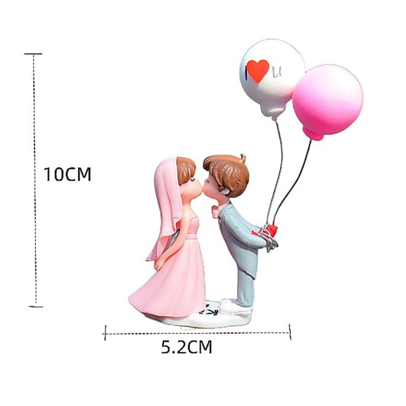 Cartoon Couples Car Ornament Model Wedding Couple Figure Car Center Console Balloon Decoration Auto Interior Dashboard Gifts