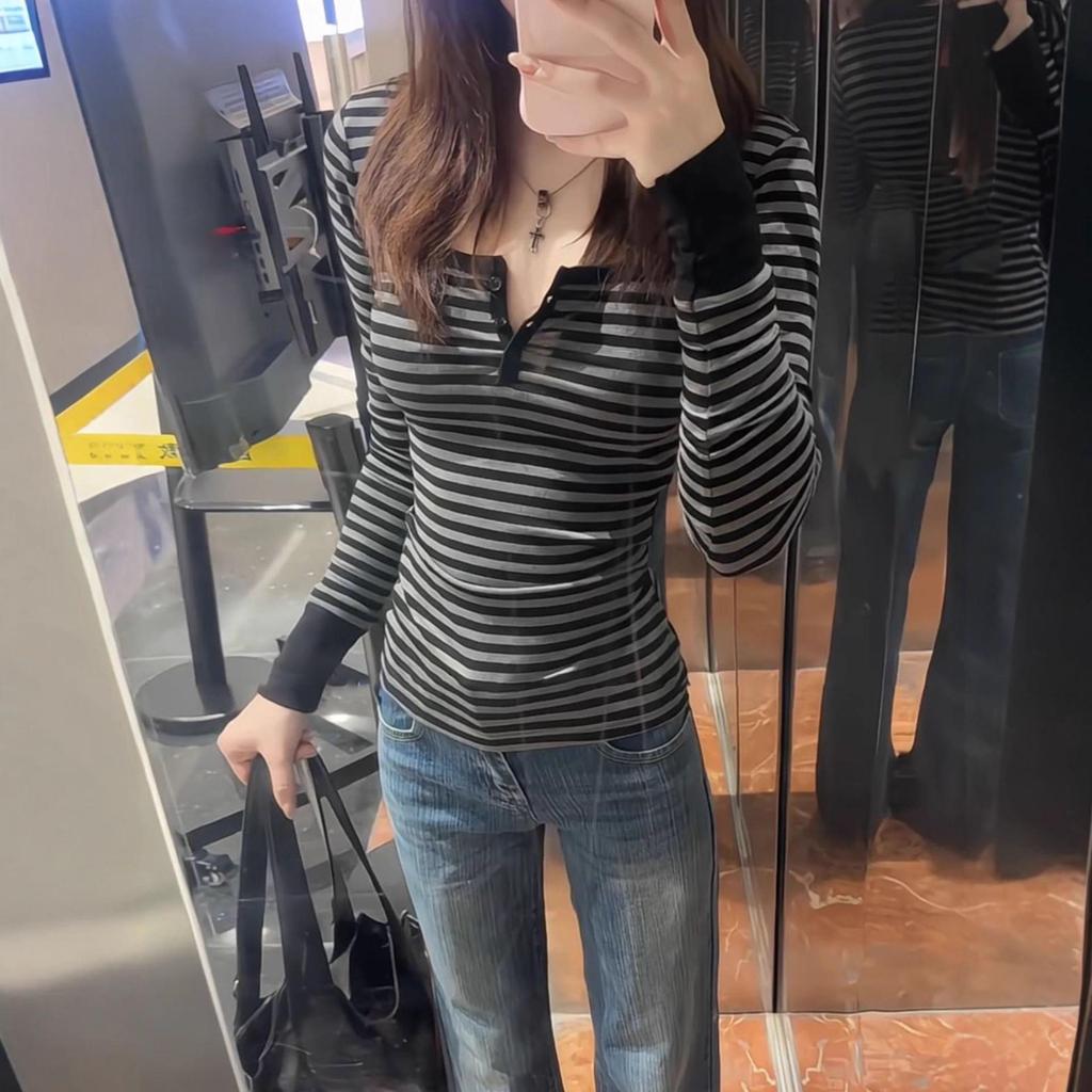 Petite Korean Style Slim-fit Color Block Striped Long Sleeve Base Layer T-shirt for Women