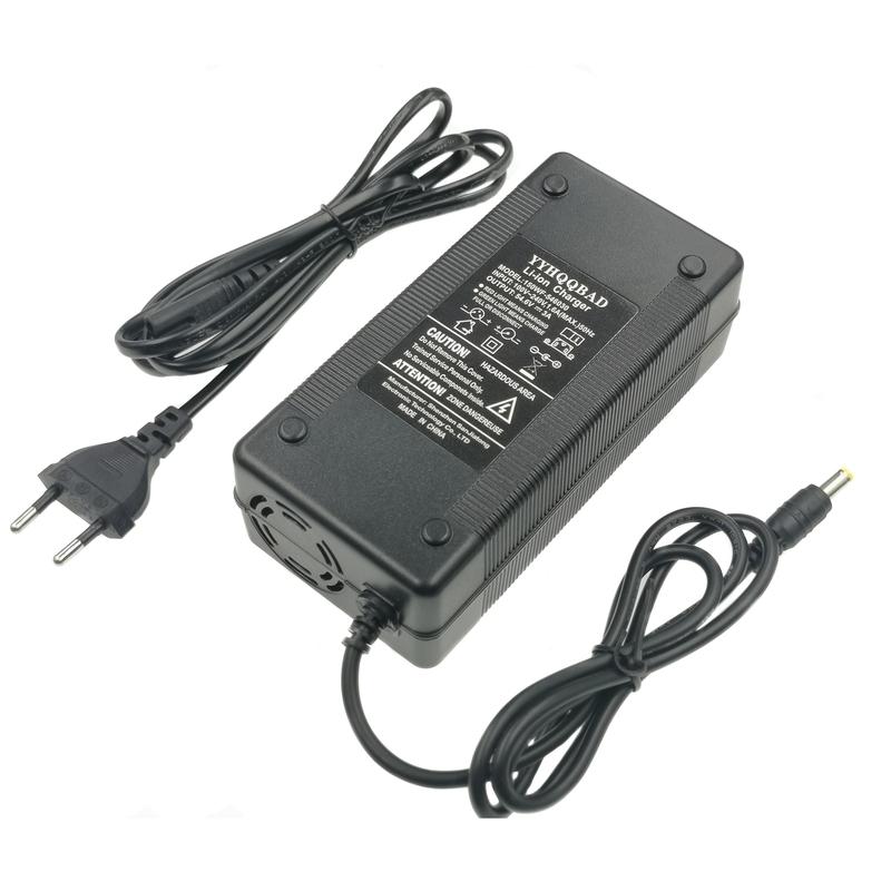 54,6V 3A Batterieladegerät Für 48V 13S Lithiumbatterie Ladegerät Mit Julet 3105 Stecker