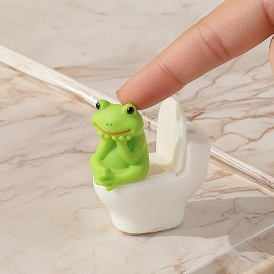 Creative Gift for Friends 2Pcs Resin Meditation Pig And Frog Figurines, Funny Toilet Animal Ornament Desktop Figurines Bookshelf Decor, Humorous