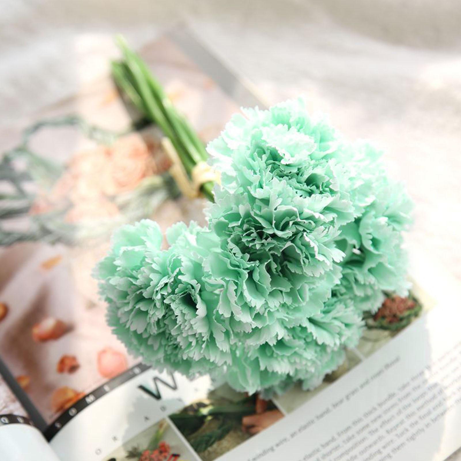 

Букет гвоздик с цветами в руках. Моделирование цветочного украшения ко Дню матери. 10.24x3.15x3.15 inches (26x8x8cm) синий