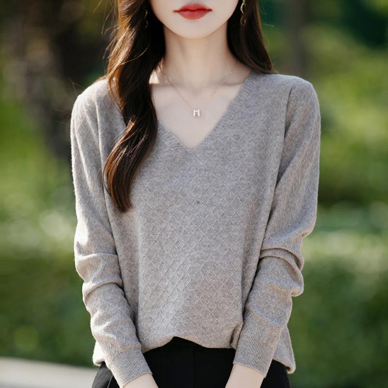 Autumn and Winter Pullover Knitted Sweater Women's V-neck Slim Bottoming Shirt