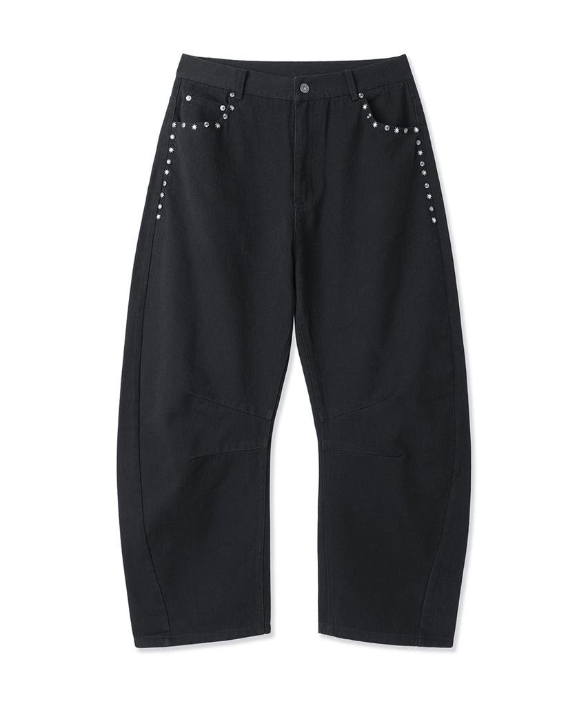 Opeunyadeu(Owai) Star Rivet Relaxed Curved Pants - Black