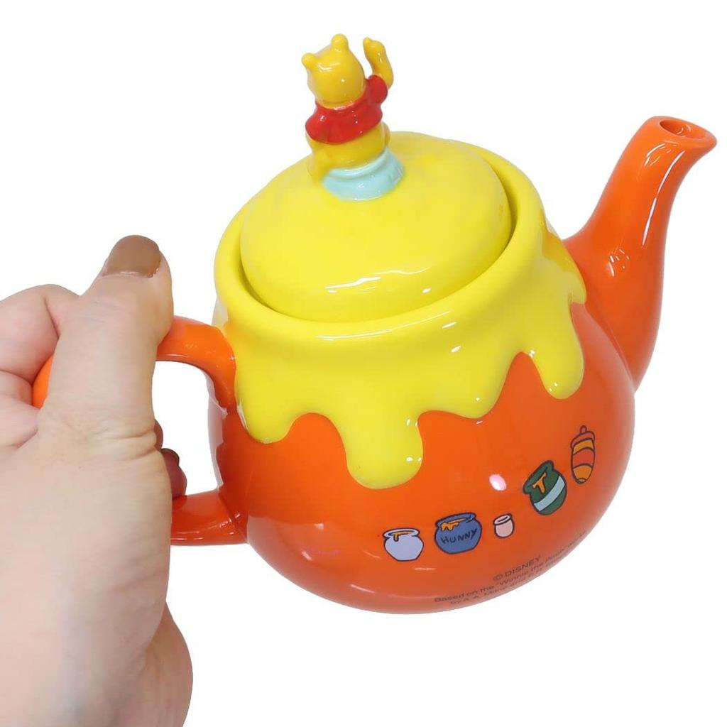 Sun Art Disney the SAN3972 "Winnie Pooh" Teapot, 550ml, Seated,