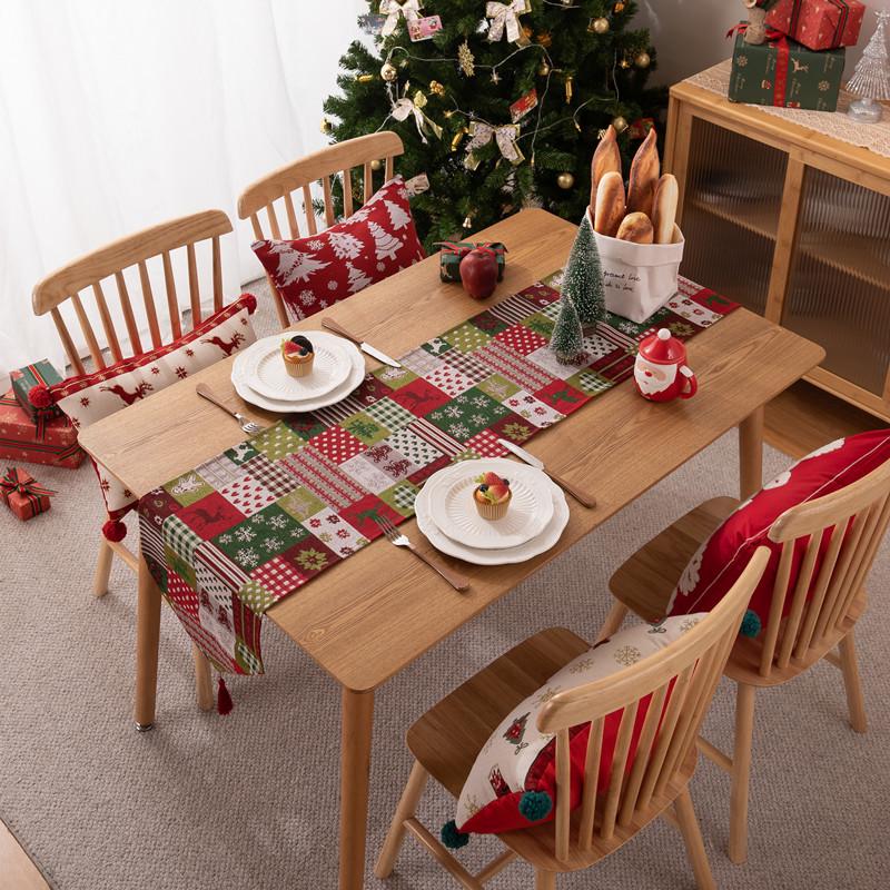 Jacquard Polyester-Cotton Christmas Table Runner with Floral Bells