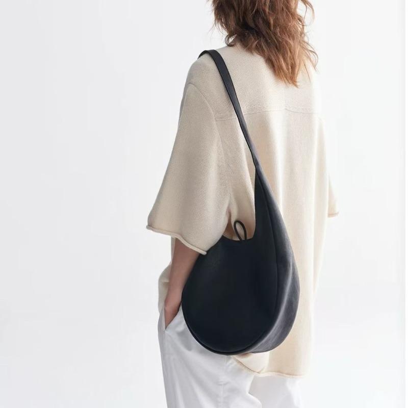 [Celebrity Style] Niche Design Vegetable-Tanned Cowhide Crescent Hobo Bag Artistic Vintage Japanese Egg-shaped Single Shoulder Bag