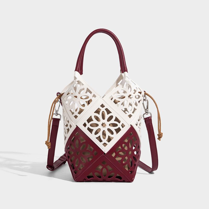 

Легкая роскошная сумка ручной работы, полая сумка через плечо 2025, новая нишевая универсальная модная сумка-мессенджер со шнурком красный