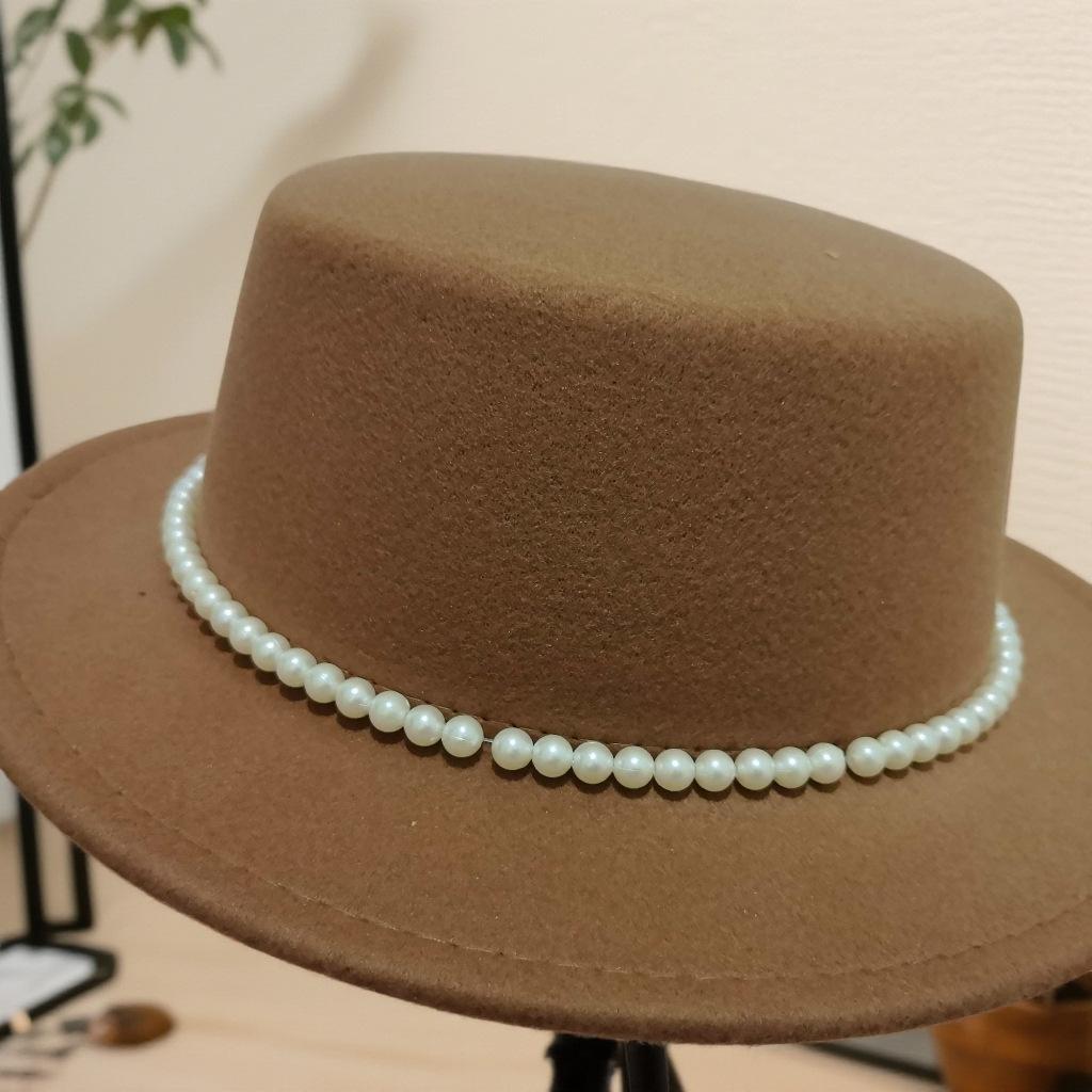 French Hepburn Style Top Hat Female Socialite Pearl Chain Fashion Socialite Style Flat Top Hat British Retro Hat Self-operated