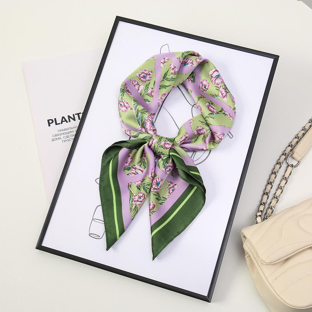 71 Flower polka dot simulation silk scarf neck small square scarf Korean atmosphere sunscreen scarf advanced sense