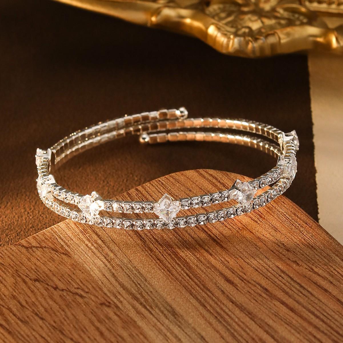 

Pearl Multi-Circle Bracelet Inlaid With Colored Zircon Versatile Bracelet Full Of Diamonds, High-End Retractable Jewelry.