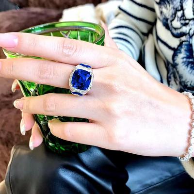 Retro Green Tourmaline Cocktail Ring, Foreign Gas High Carbon Diamond Simulation Grandmother Green Royal Sapphire Colored Treasure Girl