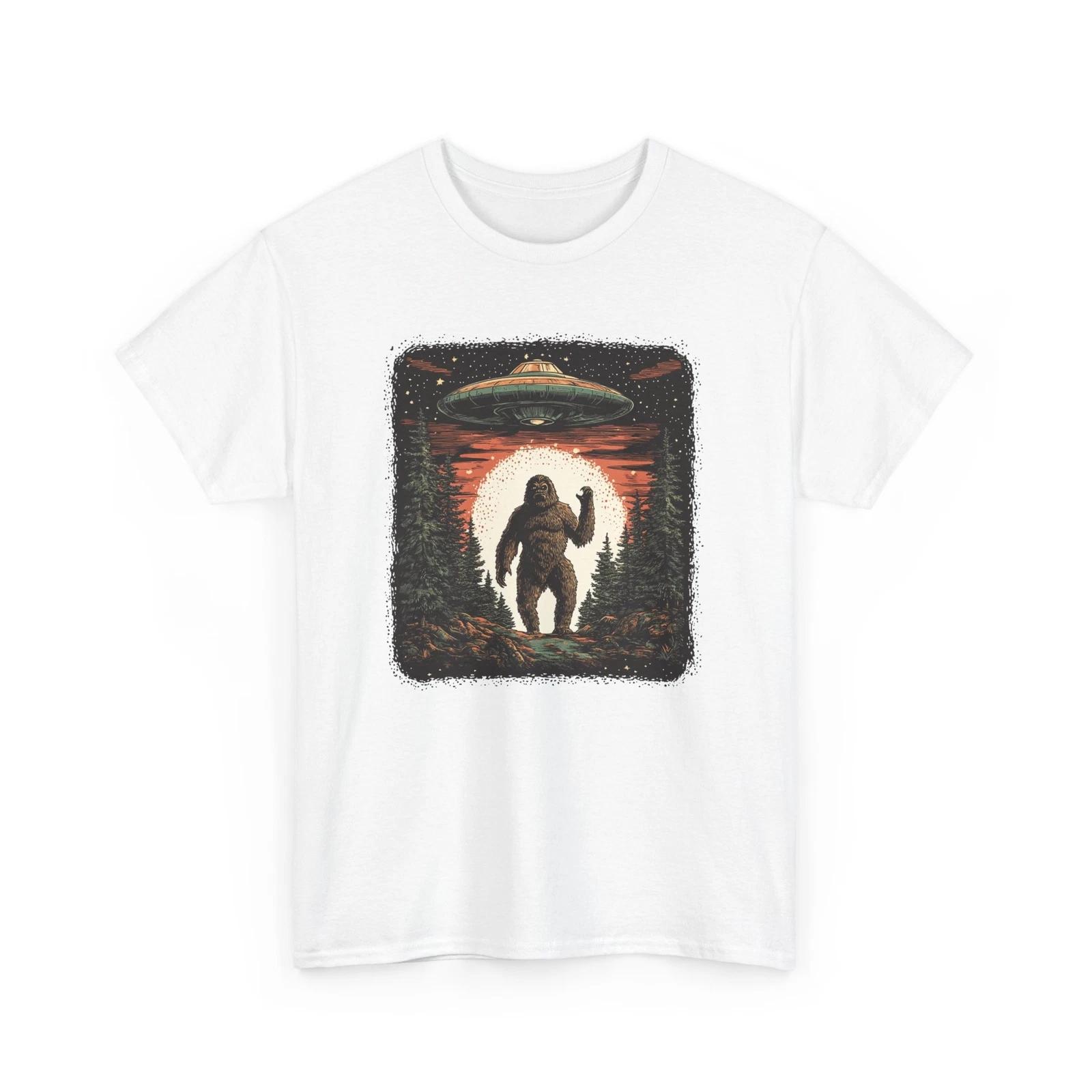 Bigfoot & UFO Alien Shirt | Alien Space Graphic Tee | UFO T-Shirt for Cool Wear M