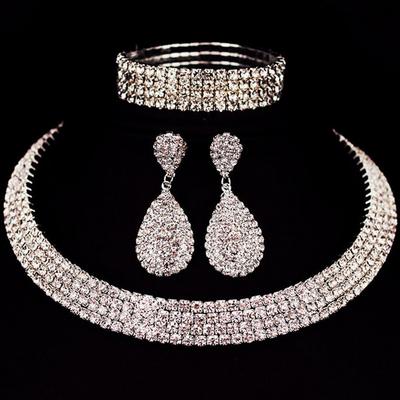 Stylish Luxury Full Diamond Shiny Rhinestone Collar, Bracelet, Water Drop Earrings Set, 4 Rows of Bridal Accessories