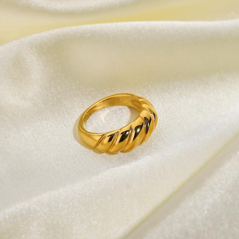 

Stainless Steel Ring, Horn-shaped, High-end Titanium Jewelry, Women s Accessory no. 6