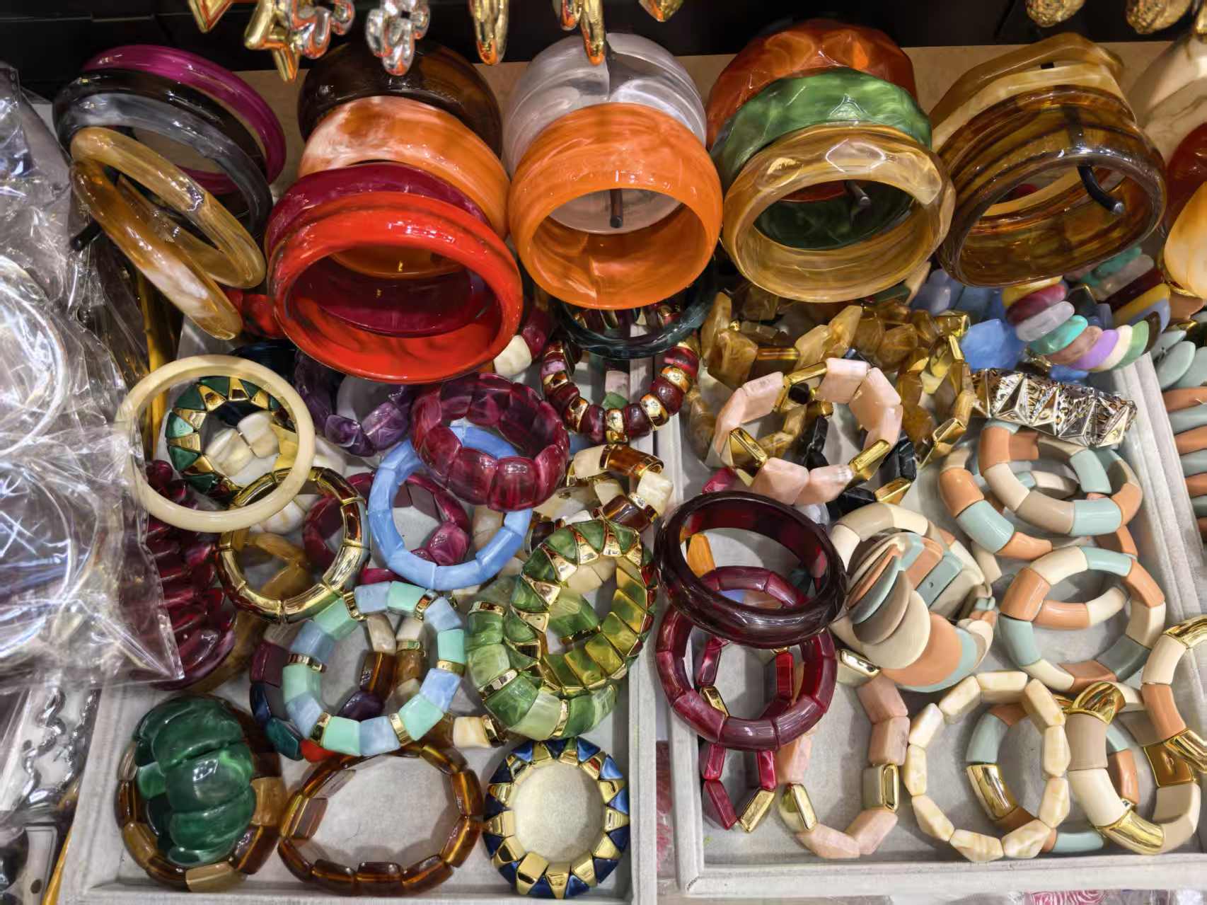Plastic Big Bangle Trendy Acrylic Bangle Chunky Statement Acrylic Cheap Jewelry Discount Costume Jewelry 20 cm&no fade
