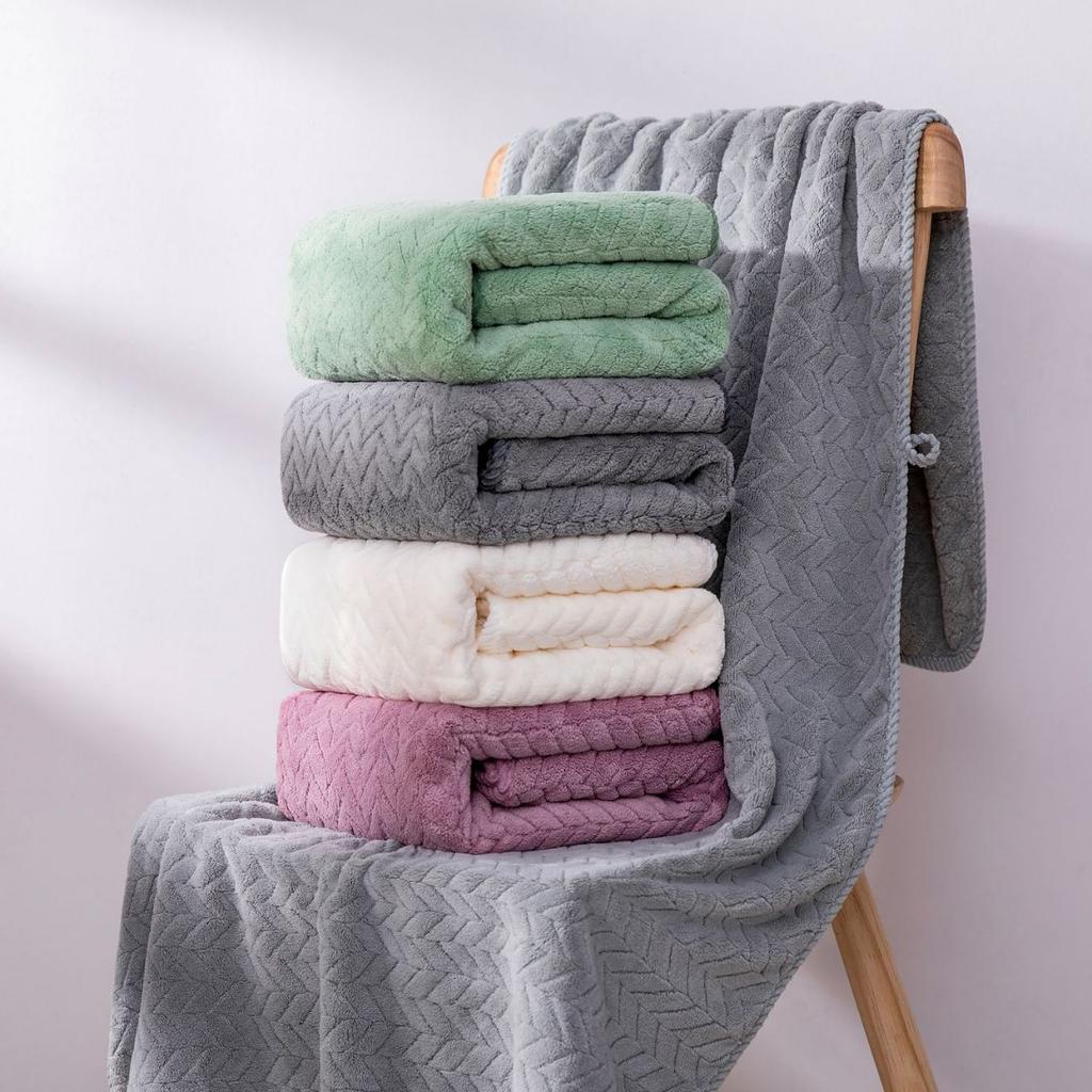 Thickened Towel, Coral Velvet Quick Drying Hair Towel, Male and Female Students, Absorb Water, Wash Face, Soft Bath Towel