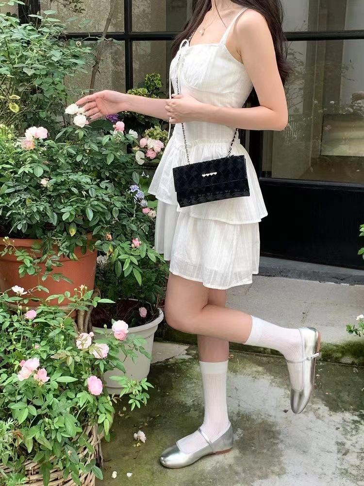 

Summer 2024 new trendy brand small and exquisite chain shoulder bag high-end fashion sweet and cool Spice Girl bag small square bag чёрный