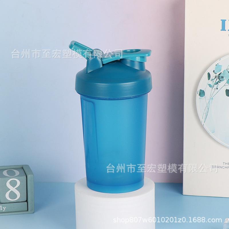 Water Bottle Manufacturers Can 100ML Portable Protein Powder Shaking Cup Gym Sports Plastic Water Cup