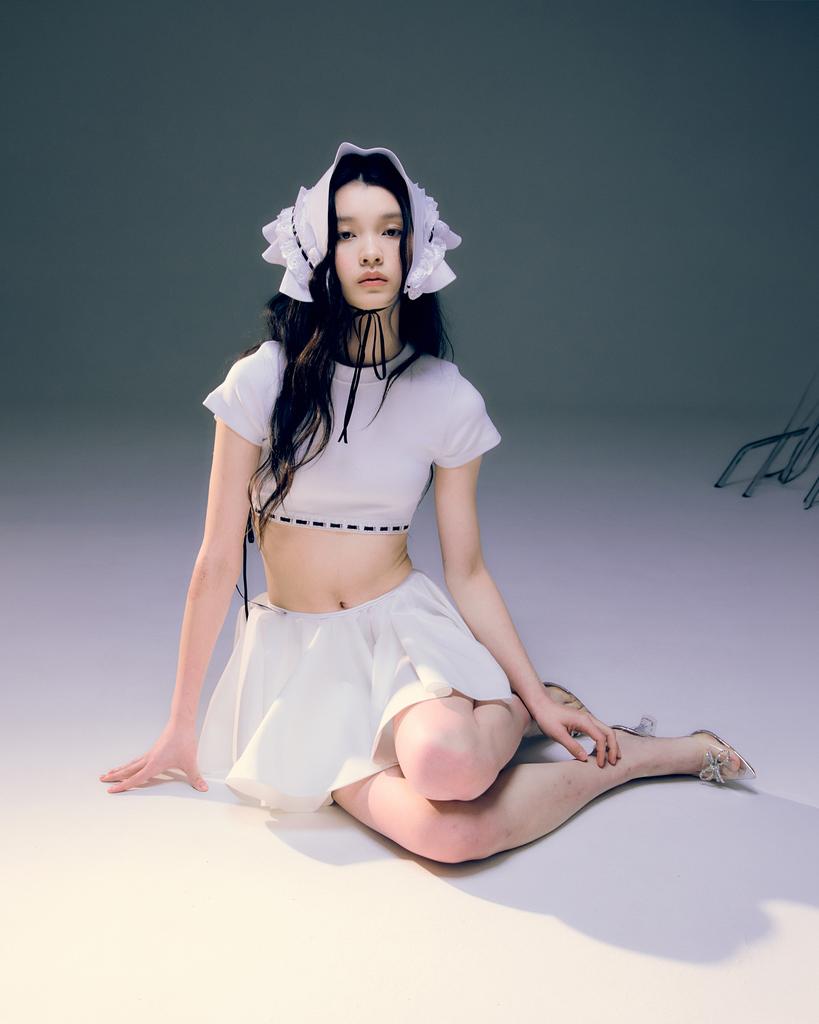 Leobyui Anglaise Bandana White