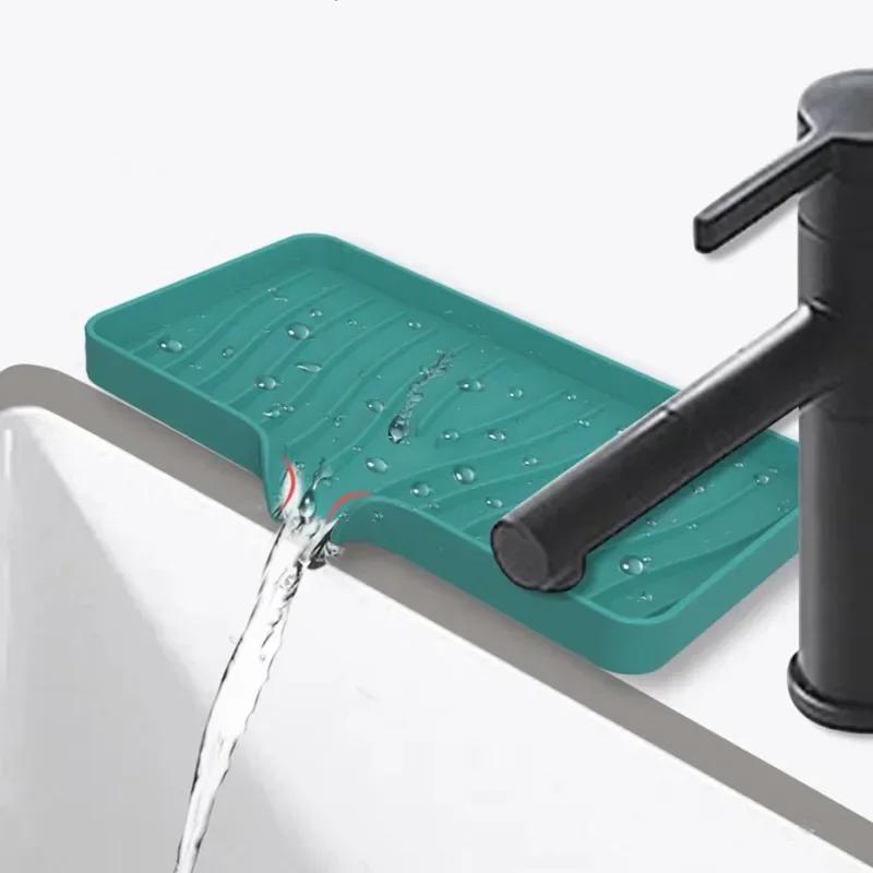 Bathroom Silicone Soap Holder Soap Drain Dish Bathroom Tilt Drain Soap Box Portable Sponge Tray Kitchen Storage Rack Accessories