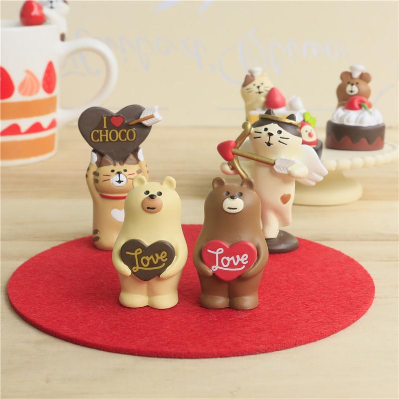 Japan Zakka Valentine's Day Chocolate Studio Mini Statue Bookshelf Decoration Collectible Home Decor Resin Craft Japan Ornaments