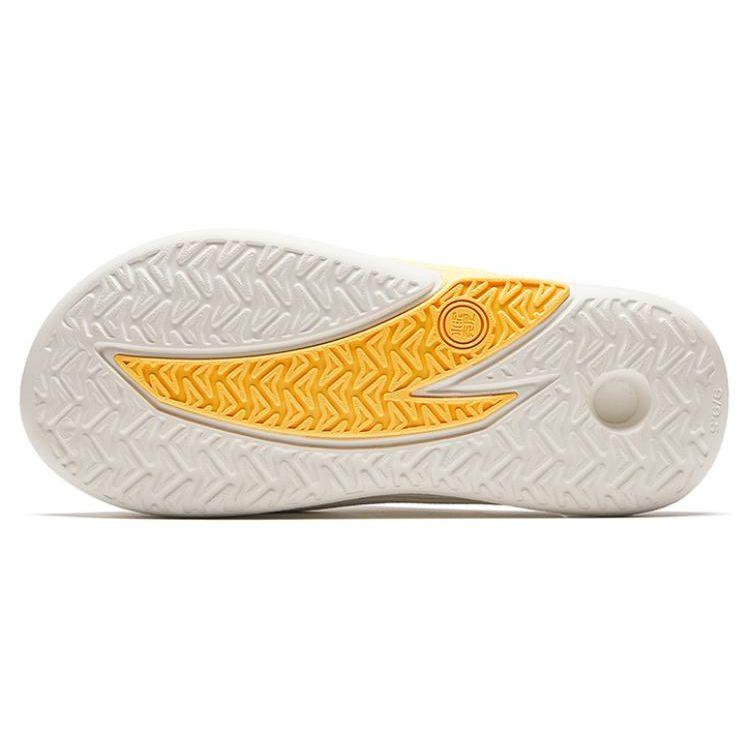 Anta Co słychać X  Klapki sportowe do koszykówki z bąbelkami azotowymi Klapki męskie Beżowe 912411801-3