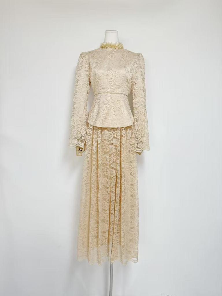 Elegant Lace Top & Waist-Cinching Long Skirt Set: Spring 2026 Collection