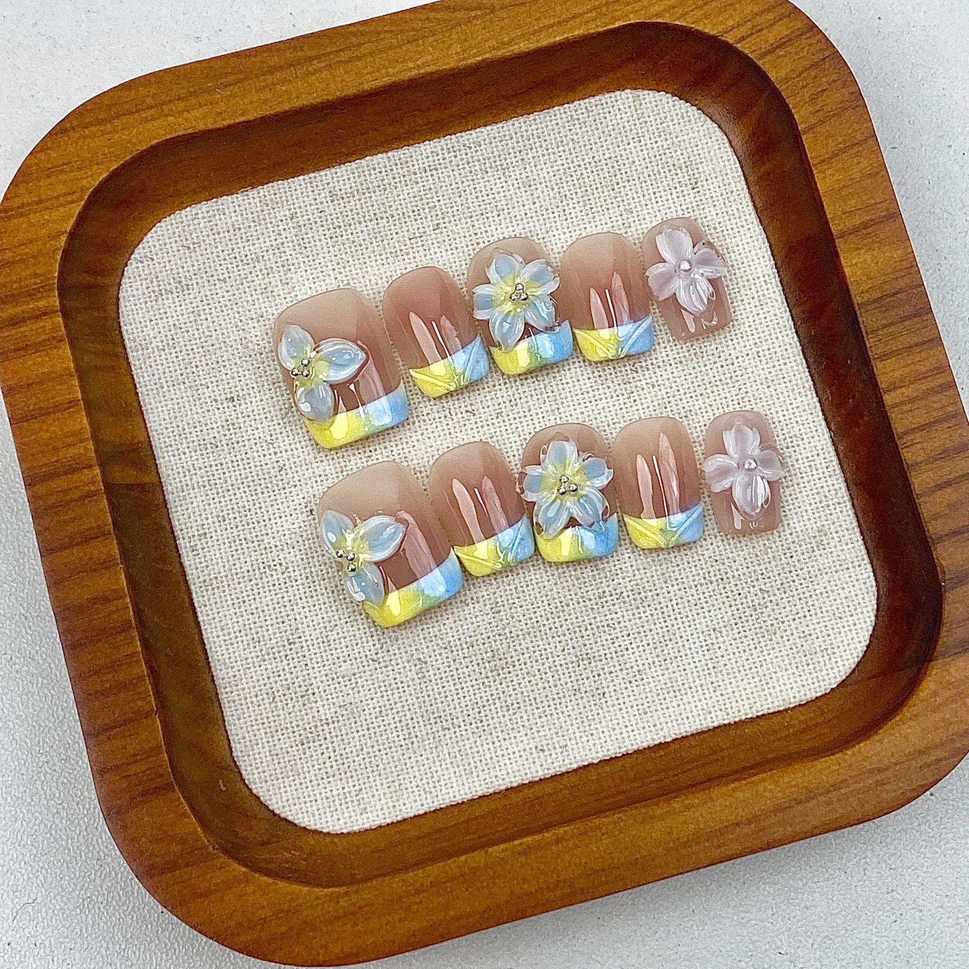 French Handmade 3D Ice Carved Floral Gradient Blush Manicure Style Small