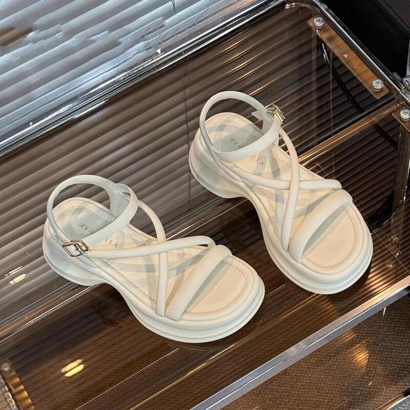 French thick-soled beautiful sandals women's summer wear fashion with skirts 2024 new popular versatile flat-soled Roman shoes