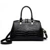 New Big Bag Boston Women'S Bag Europe And The United States Trend Light Luxury Middle-Aged Mother Bag Single Shoulder Crossbody Handbag