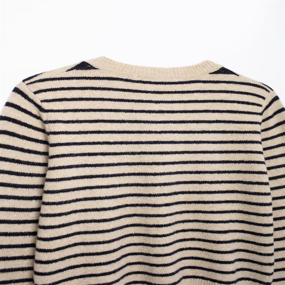 2024 Autumn Striped Print Long-Sleeve Knit Cardigan for Women