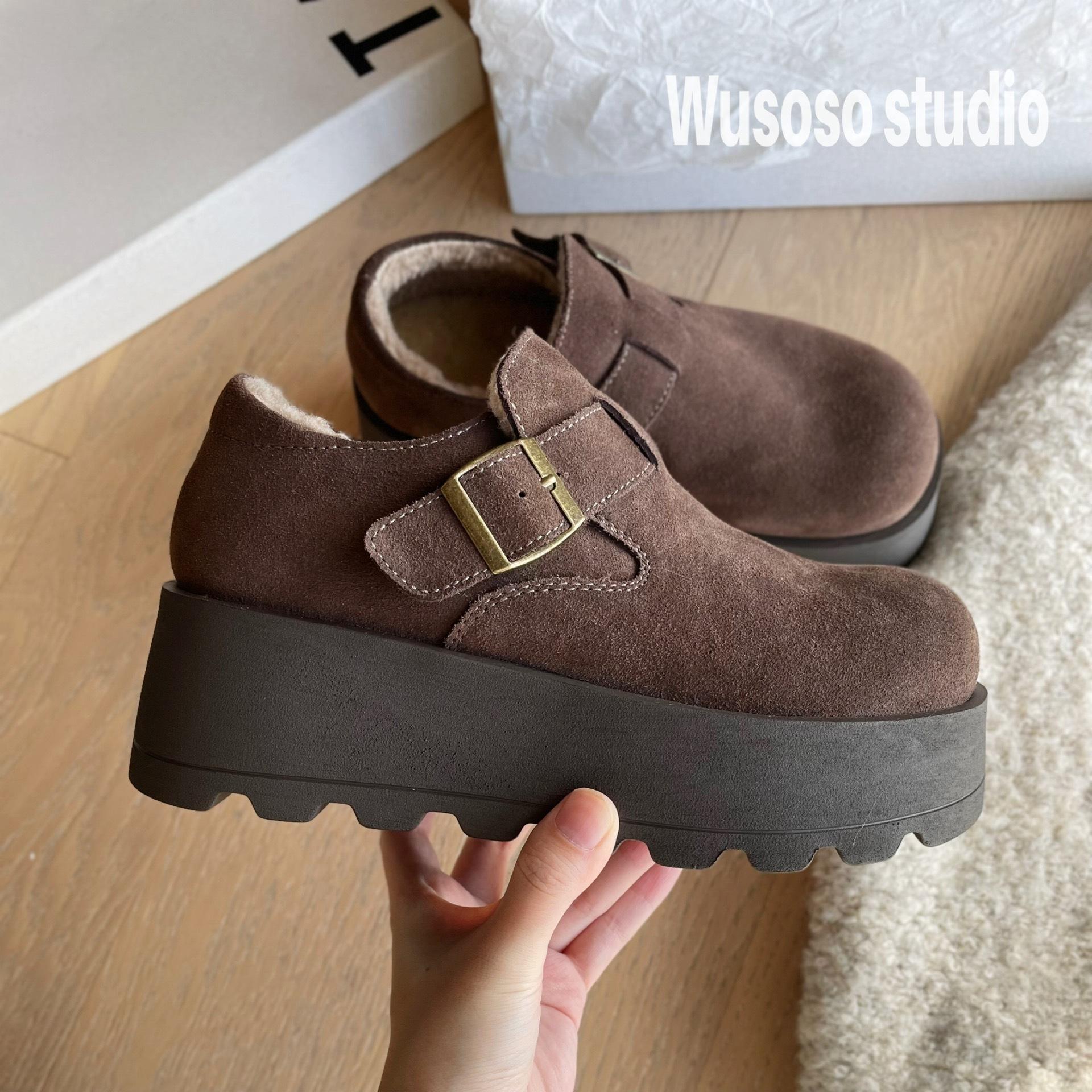 

Soft leather version~ Small man with velvet thick sole 6cm Birkenstock cotton shoes women s winter 2025 new single shoes snow boots 35 темно-коричневого