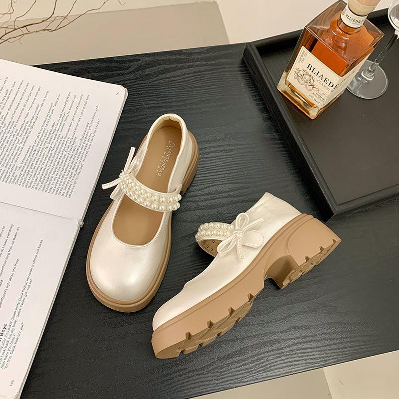 Fashion Hot Selling 2025 Thick Bottom Mary Jane Shoes Women Autumn New Pumps Fashion Pearl Retro Thick High Heel Loafers Women's Shoes